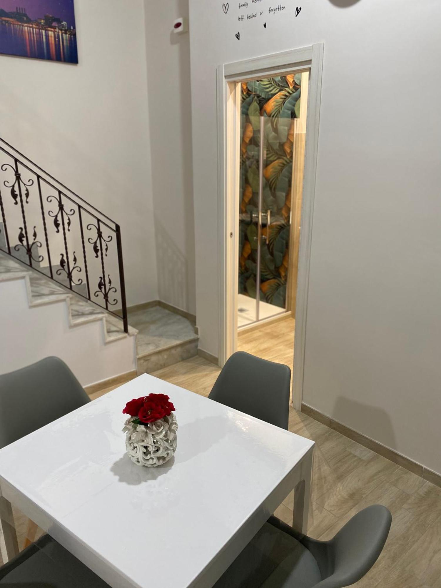 La Petite Maison Napoli Eksteriør bilde